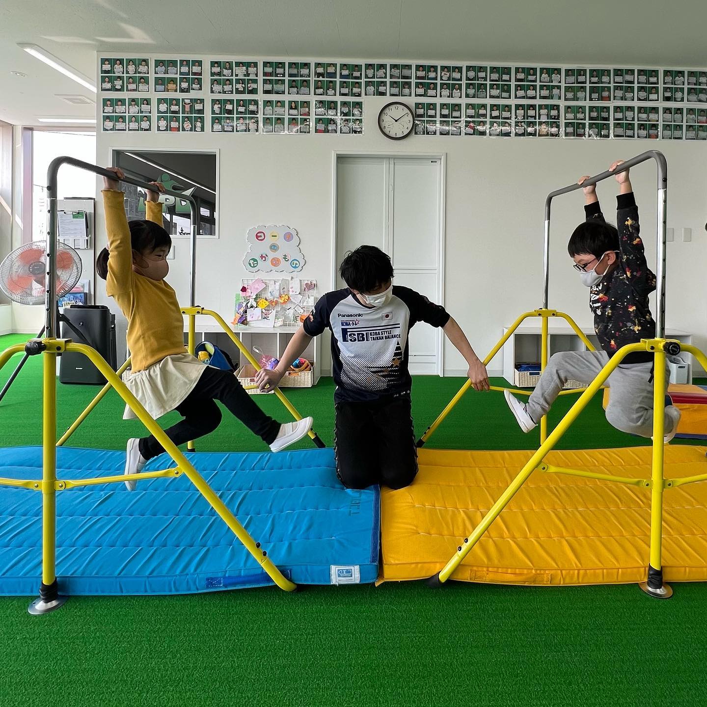 鉄棒でジャンケン