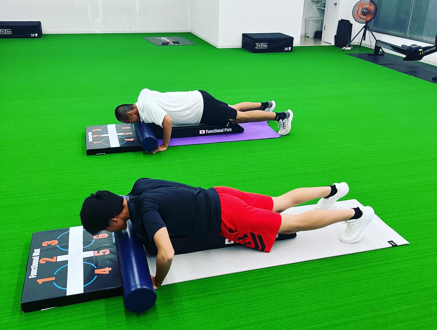 フィジカルテストの練習中