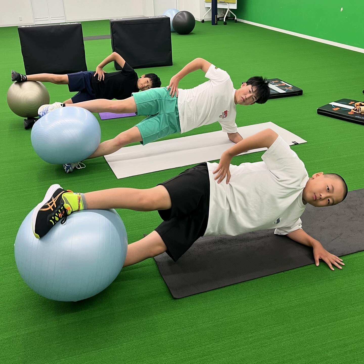 サイドブリッジ