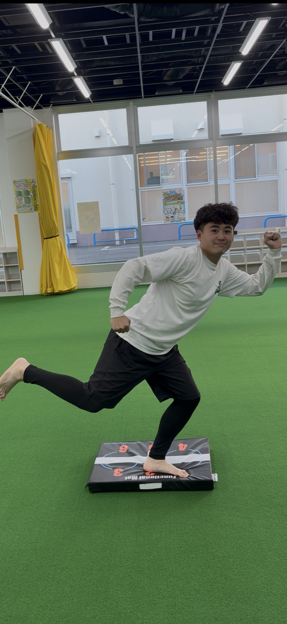 姿勢改善で運動も学びも劇的アップ！姿勢が良くなる3つのポイント✨