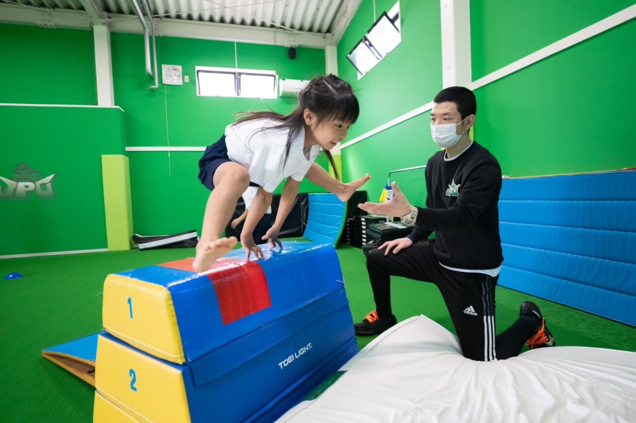 跳び箱が苦手でも大丈夫！JPCスポーツ教室が教える上達のポイント